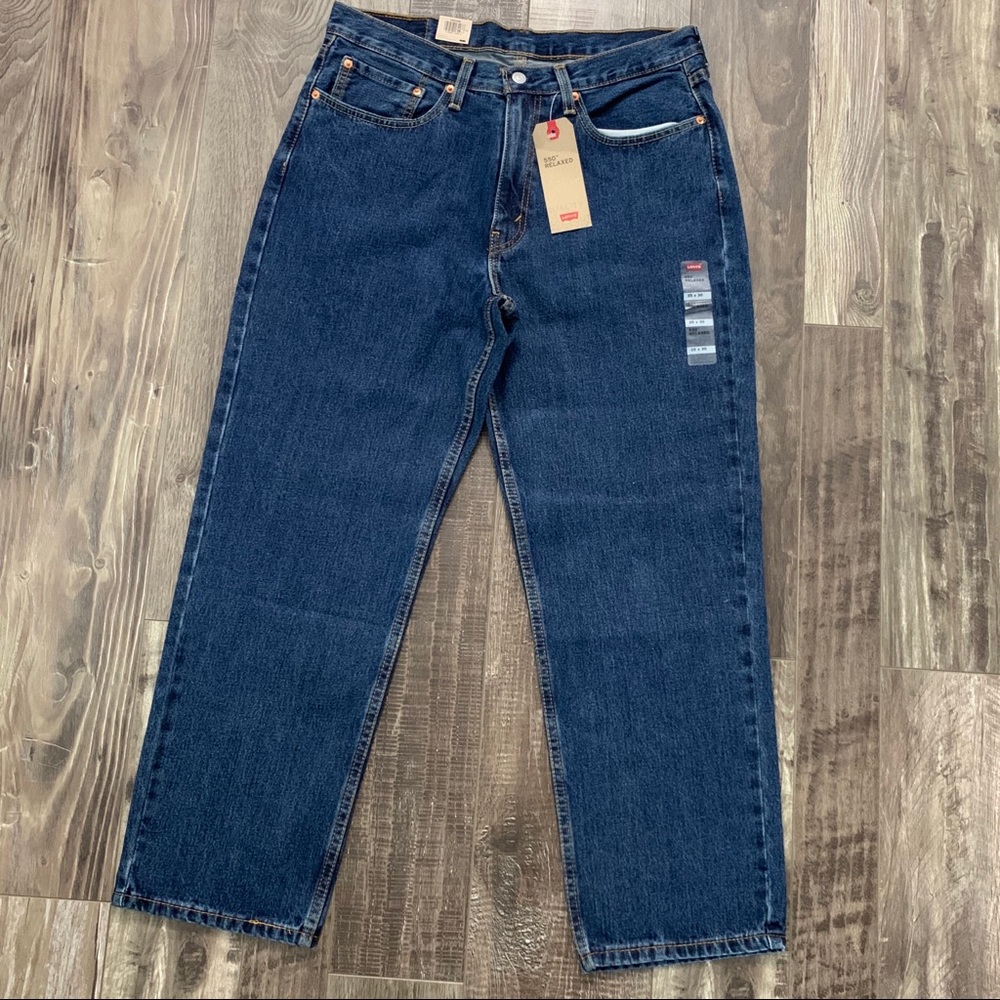 Men’s Levi’s 550 Jeans 35x30 NEW WITH TAGS!